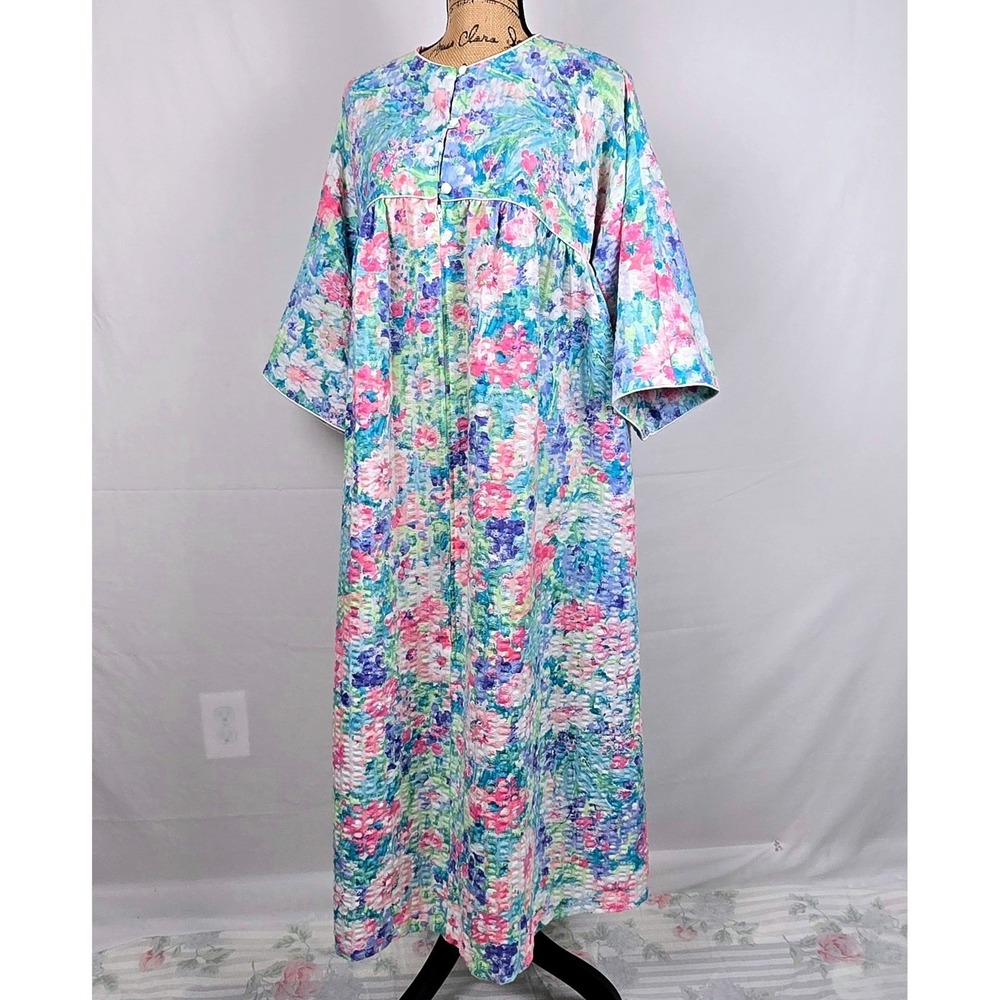 Miss Elaine At Home Floral Seersucker Housecoat Duster Robe Zip Large Blue Pink - Picture 2 of 14